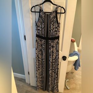 Whitehouse black market maxi dress